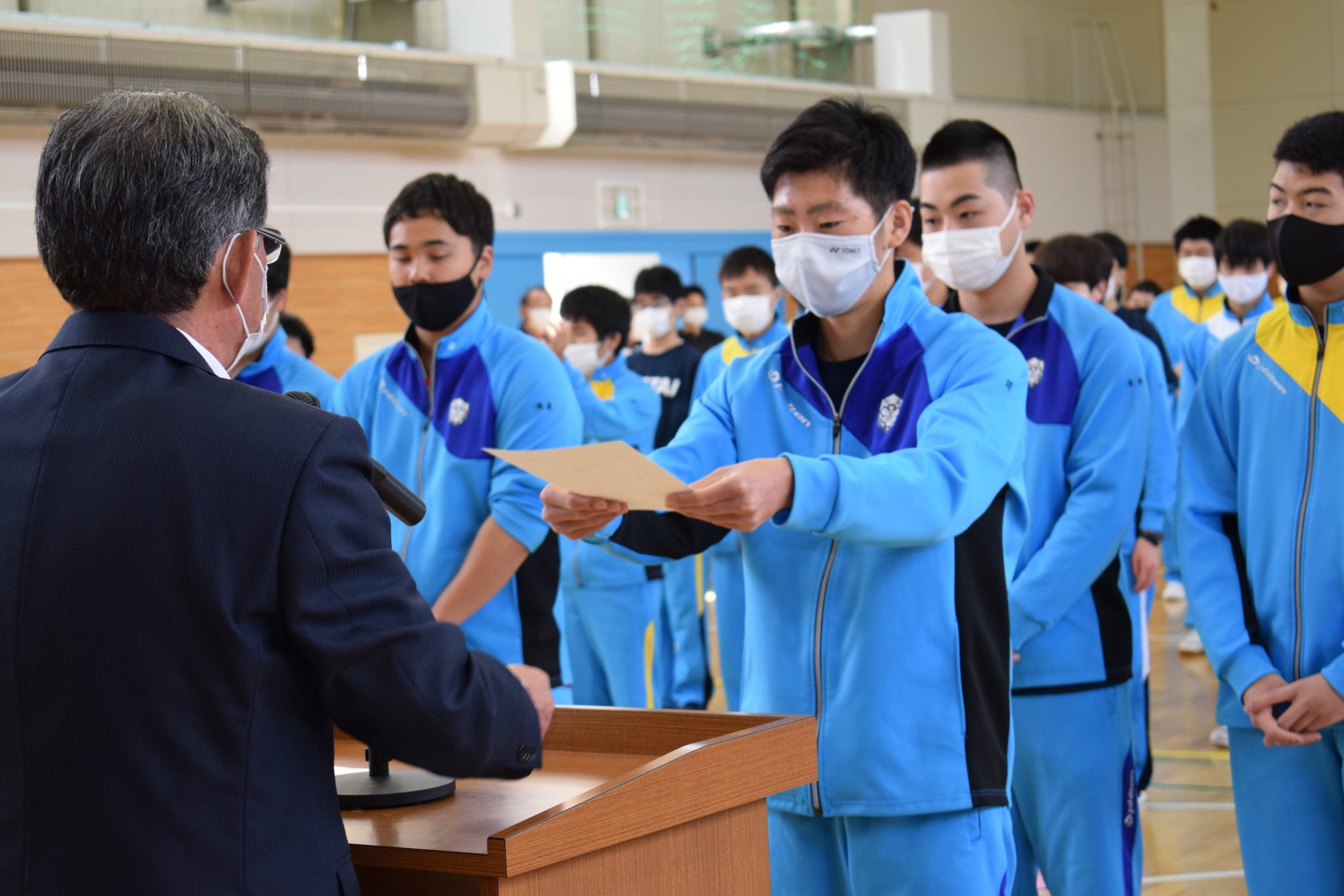 支部大会表彰と全道大会壮行会を行いました! 日本体育大学附属高等支援学校 支部大会表彰と全道大会壮行会を行いました! 日本体育大学附属高等支援学校