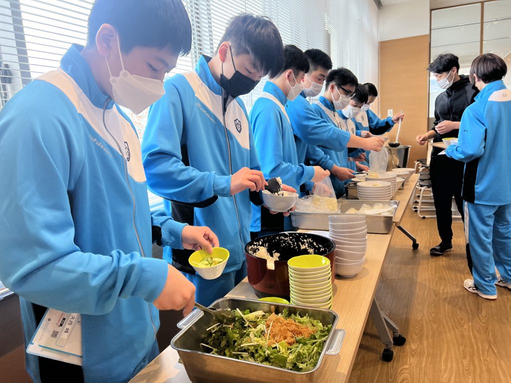 【1年生】網走探検隊!~地元愛を育もうの会~ 日本体育大学附属高等支援学校 【1年生】網走探検隊!~地元愛を育もうの会~ 日本体育大学附属高等支援学校